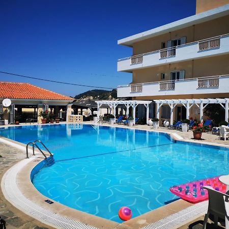 Nafsika Hotel 에이지오스스테파노스 외부 사진