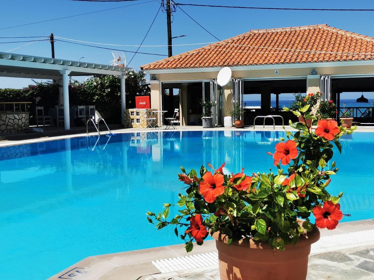 Nafsika Hotel 에이지오스스테파노스 외부 사진